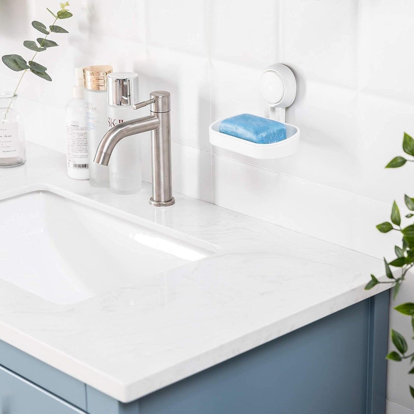 Soap Dish Holder for Shower Suction Cup Wall Mounted Self Draining No-Drilling Removable Bar Soap Sponge Holder for Bathroom Bathtub Kitchen Sink Waterproof Strong Vacuum Suction Adhesion